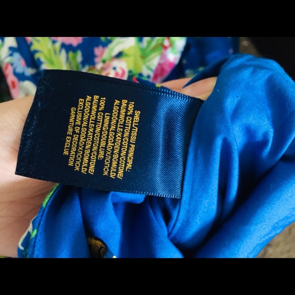 Dress - Picture 5 of 5